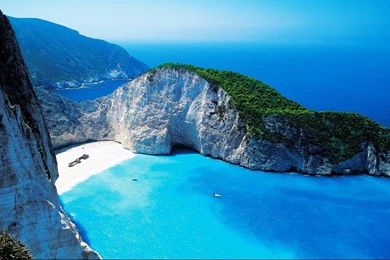 Desktop Wallpapers 1366x768