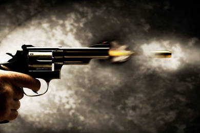 Guns HD Wallpapers