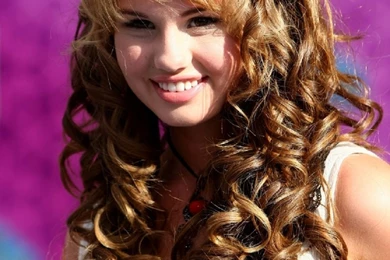 Girls HD Mobile Wallpapers