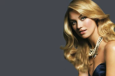 Wallpapers Yvonne Strahovski Hd 1920x1200