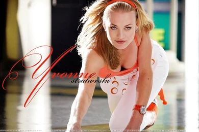 Yvonne Strahovski Wallpapers