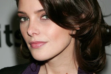 Ashley Greene 2048x2900 Wallpapers High Quality Wallpapers,High ...