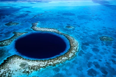 Great Blue Hole hd free wallpapers.