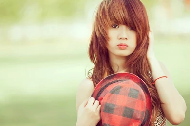 Very Cute Girl With Hat Wallpapers Free Desktop Backgrounds And ...