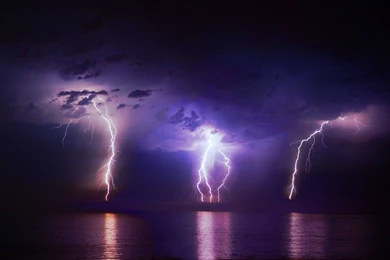 Lightning Wallpapers Collection (33+)
