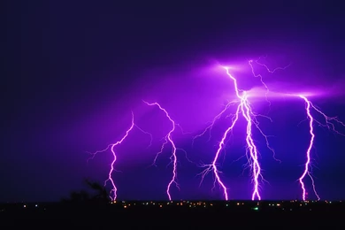 Lightning Wallpapers