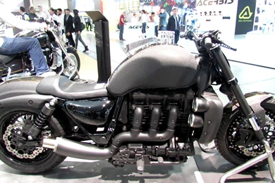 2014 Triumph Rocket III U Boat Walkaround   2013 EICMA Milano ...