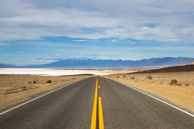 Rush Hour In Death Valley 1680x1050 Wallpapers