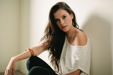 Brunettes Women Models Pilar Alexandria : Desktop And Mobile ...