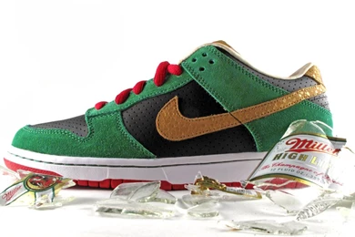 Nike SB Dunk Low “Miller High Life”