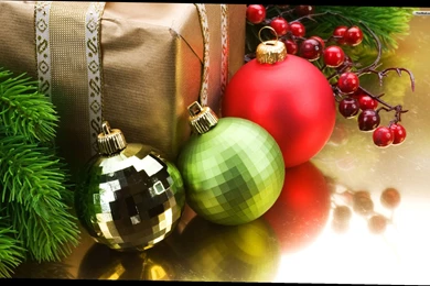 Christmas Free Wallpapers For Your Computer   3 Items