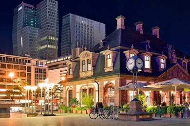 Nexus Wallpapers: Hauptwache Mit Bürotürmen Des Palaisquartier Im ...