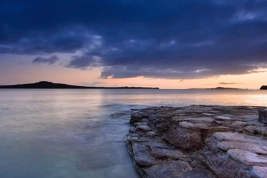 CALMING VIEW WALLPAPER (