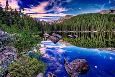 Rendering Like Natural Beauty: The Reflection In The Lake ...
