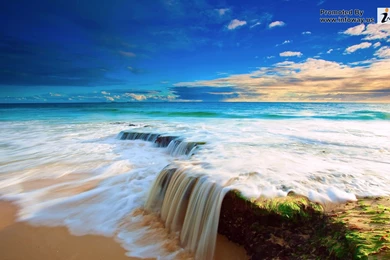 Beautiful Ocean Waves   Photo 269 Of 274