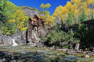 Mountain Cabin Wallpapers