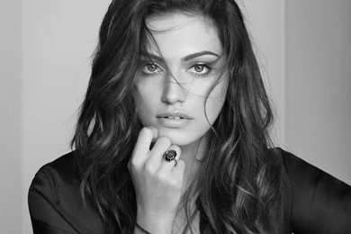 Phoebe Tonkin HD Wallpapers