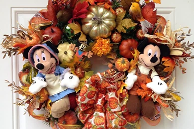 Where To Buy Mickey And Minnie 2015 Thanksgiving Wreath   2015 ...