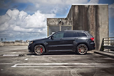 Jeep Grand Cherokee Srt8 Wallpapers
