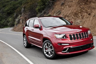 Jeep Grand Cherokee SRT8 Wallpapers And Images   Wallpapers ...
