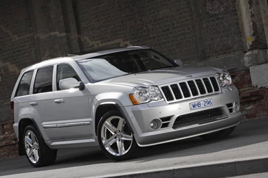 Black Jeep Commander 2014   Image