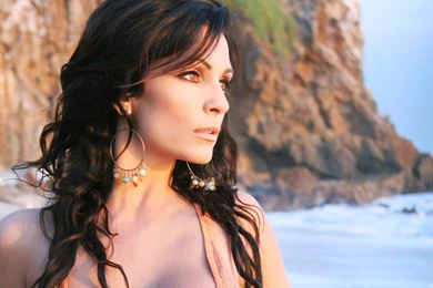 Denise Milani, Desktop Wallpapers