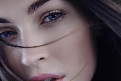 Megan Fox Wallpapers HD Free Download For Desktop & Mobile