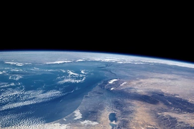 Earth From Space (id: 43725) – BUZZERG