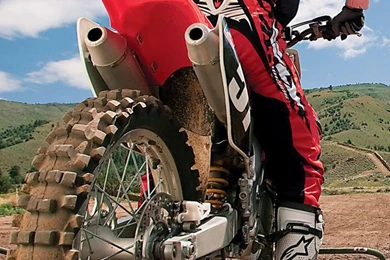 Motocross Jump iPhone 4 Wallpapers (640x960)