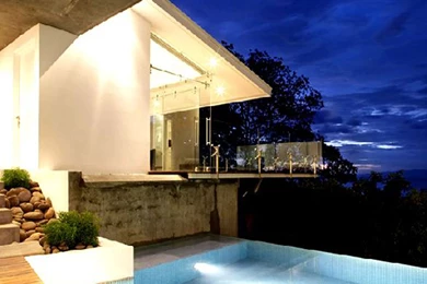 Dream House With Pool (id: 42454) – BUZZERG