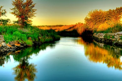 Download Beautiful River Wallpapers HD Resolution