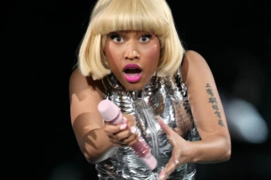 Download Singer Nicki Minaj Wide HD Wallpapers