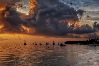 Sunrise Beach Sand Multiscreen Eyefinity Wallpapers