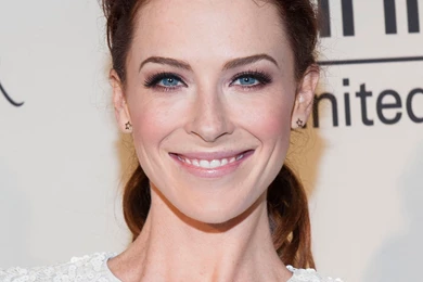 Mobile Bridget Regan Wallpapers