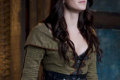 Download Bridget Regan Wallpapers 2172x3000