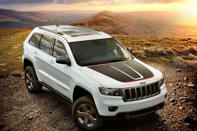 HD Jeep Cherokee Wallpapers