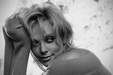 Hot Charlize Theron Wallpapers   Actress