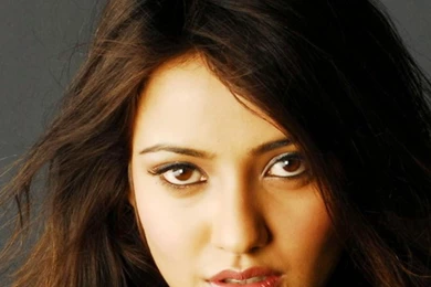Royal Fun Break: Neha Sharma HD Wallpapers Free Download
