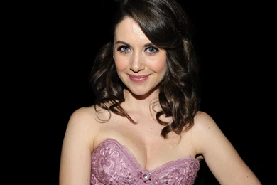 Alison Brie Wallpapers High Resolution And Quality Download