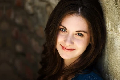 Hot HD Alison Brie Wallpapers