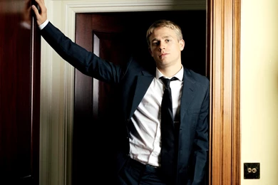 765712 Charlie Hunnam Wallpapers
