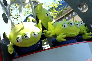 Tomorrowland: Toy Story Green Aliens, "I Have Been Chosen!"