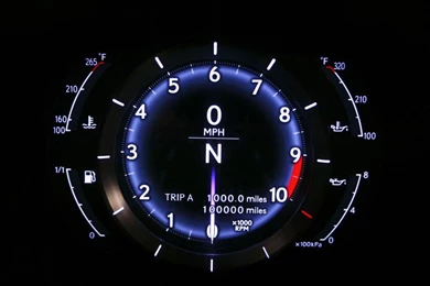 McLaren F1 Speedometer   Image