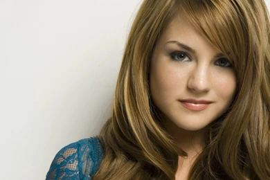 Landscape Hollywood Actress Wallpapers