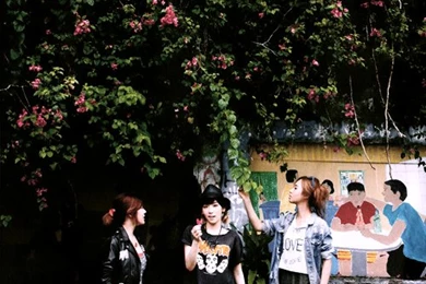 KPOP LOVERS On Twitter: "SNSD YulTaeNy (Yuri Taeyeon Fany). Keren ...