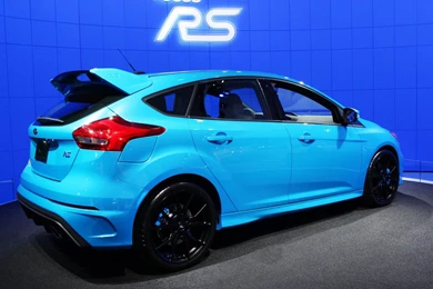 2016 Ford Focus Automatic Widescreen Wallpapers
