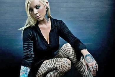 1024x768px Maria Ozawa 53.2 KB