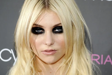 Taylor Momsen   Taylor Momsen Wallpapers (37204246)   Fanpop