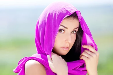 ARAB BEAUTIES 9 WALLPAPER   (