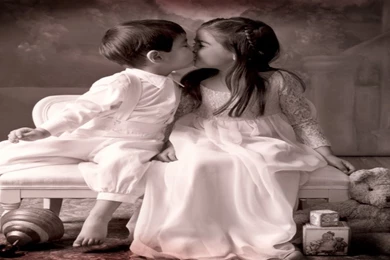 Cute Couple Babies Kissing Beautiful Wallpapers   Free Hd Wallpapers